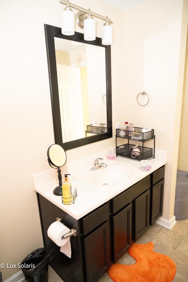 Luxury 3 Bedrooms With King Bed Downtown Indy Indianapolis Exteriör bild
